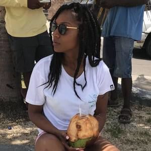 Meet your Posher, Kayanna